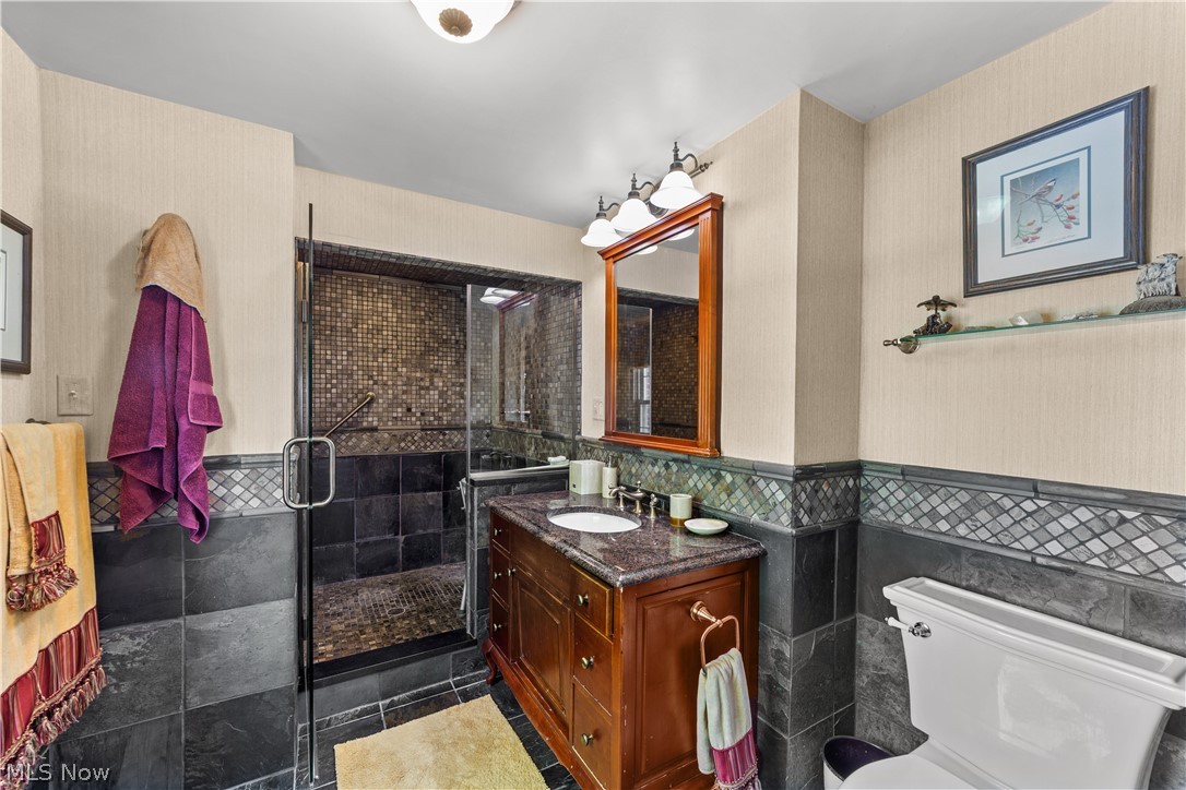 2058 Temblethurst Road South Euclid OH 44121