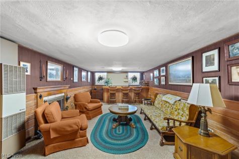 2058 Temblethurst Road South Euclid OH 44121