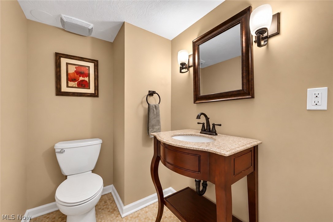 31723 Leeward Court Avon Lake OH 44012