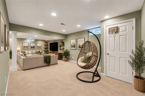 31723 Leeward Court Avon Lake OH 44012