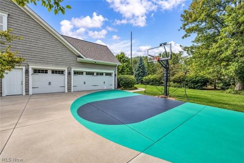 31723 Leeward Court Avon Lake OH 44012