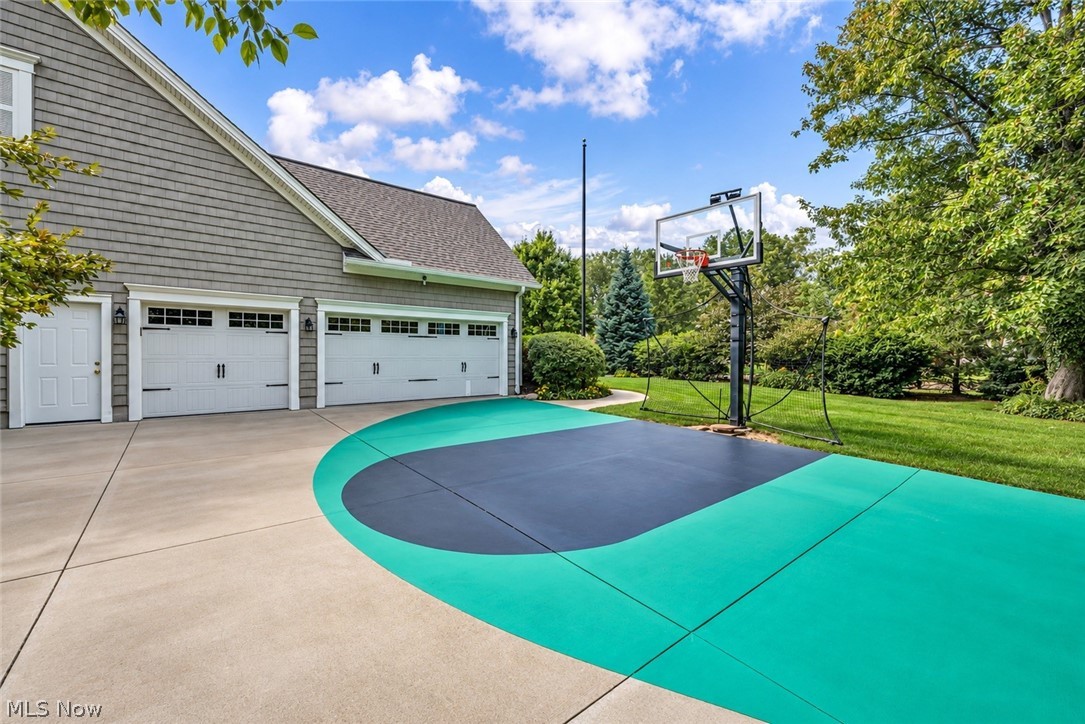 31723 Leeward Court Avon Lake OH 44012