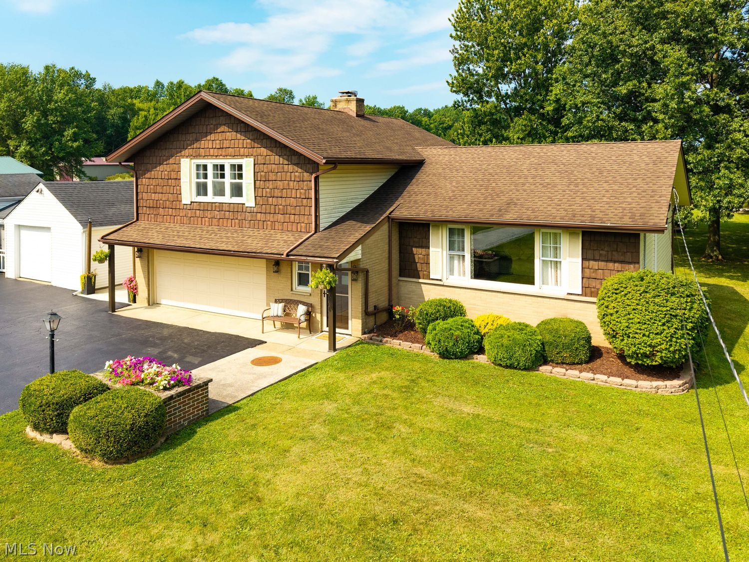 11728 Indian Hollow Road Grafton OH 44044