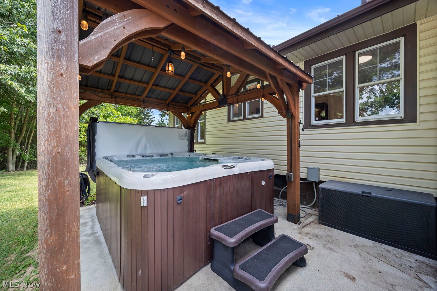 11728 Indian Hollow Road Grafton OH 44044
