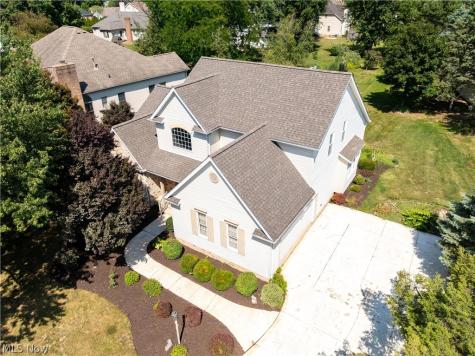 3472 Deer Trace Avenue NW Canton OH 44708