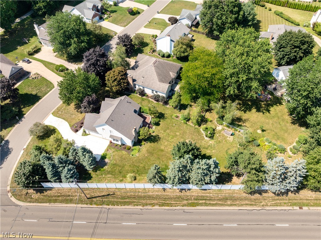 3472 Deer Trace Avenue NW Canton OH 44708