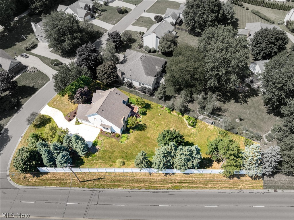 3472 Deer Trace Avenue NW Canton OH 44708