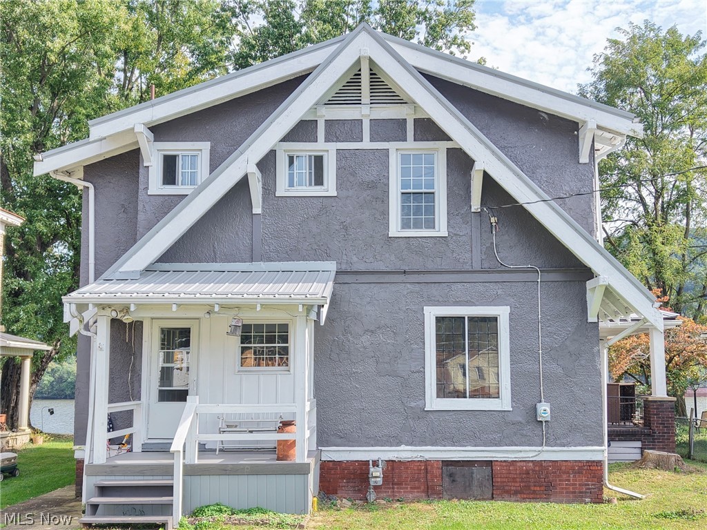 909 Riverside Avenue Wellsville OH 43968