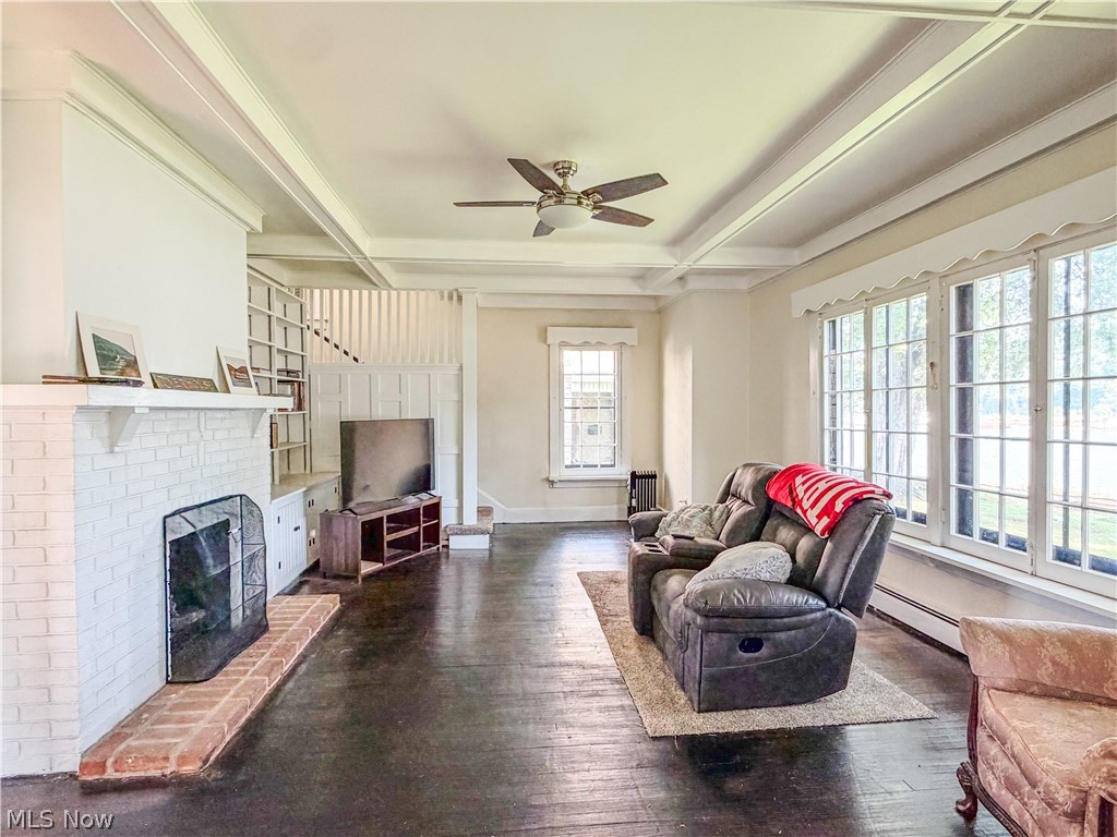 909 Riverside Avenue Wellsville OH 43968