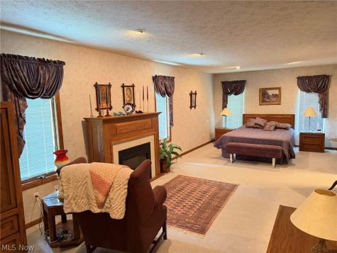 946 Douglas Drive Wooster OH 44691