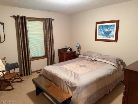 946 Douglas Drive Wooster OH 44691