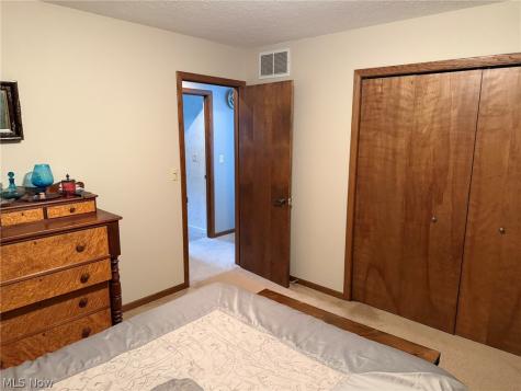 946 Douglas Drive Wooster OH 44691