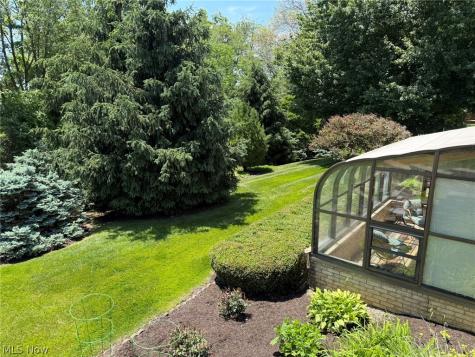 946 Douglas Drive Wooster OH 44691