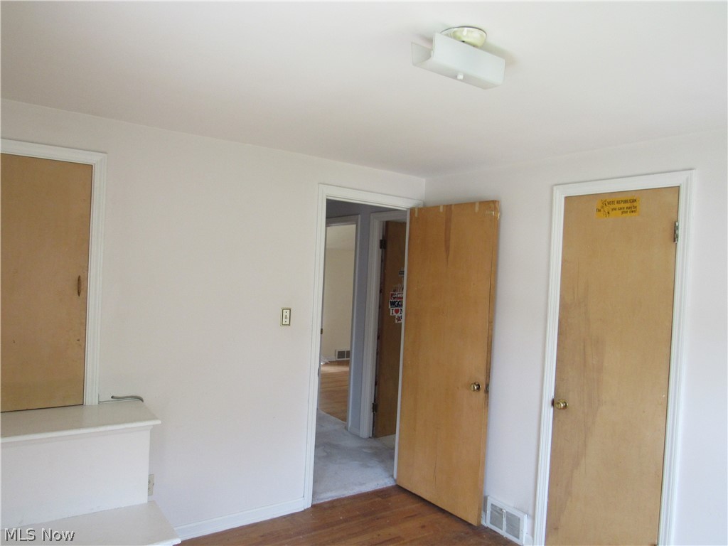 4946 Fairlawn Road Lyndhurst OH 44124