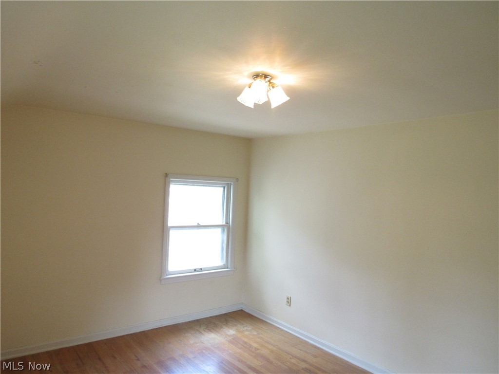 4946 Fairlawn Road Lyndhurst OH 44124