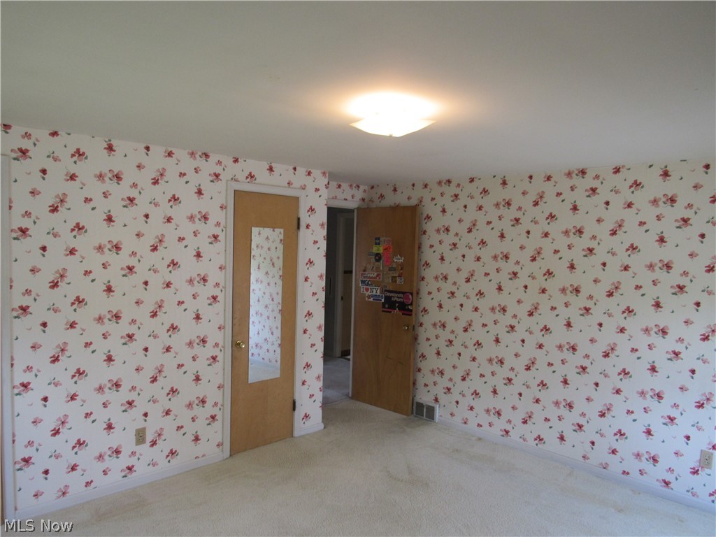 4946 Fairlawn Road Lyndhurst OH 44124