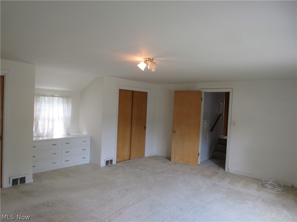 4946 Fairlawn Road Lyndhurst OH 44124