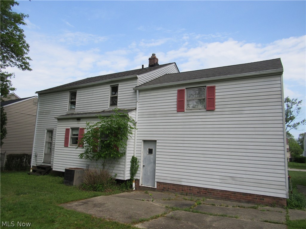 4946 Fairlawn Road Lyndhurst OH 44124