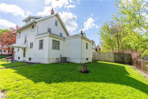296 Kryder Avenue Akron OH 44305