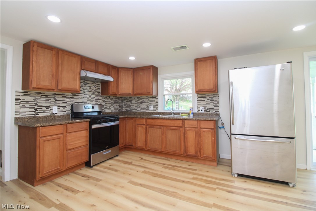 43 Washington Street East Palestine OH 44413