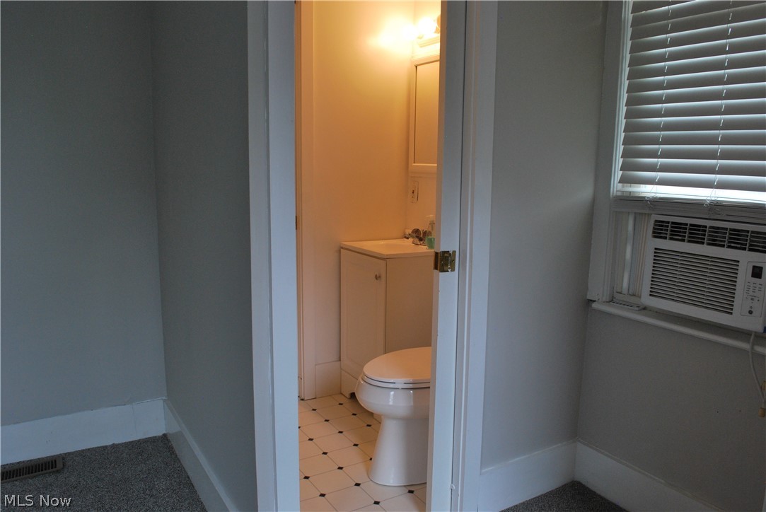 98 Elm Court Chagrin Falls OH 44022