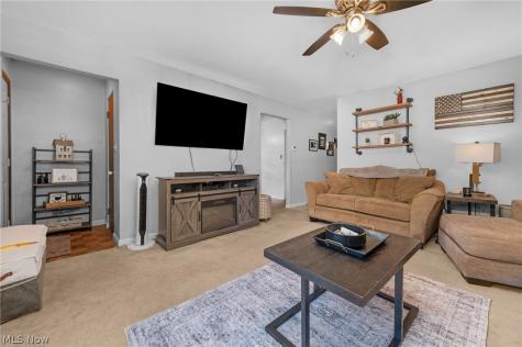 3014 Center Drive Parma OH 44134