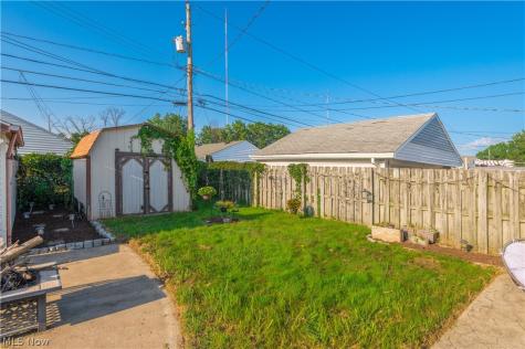 3014 Center Drive Parma OH 44134