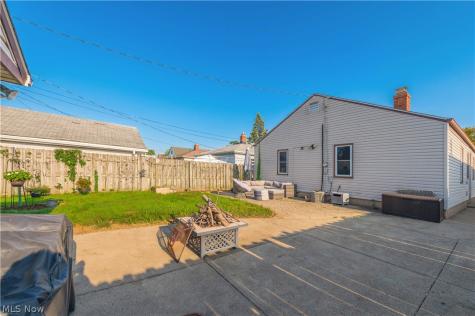 3014 Center Drive Parma OH 44134
