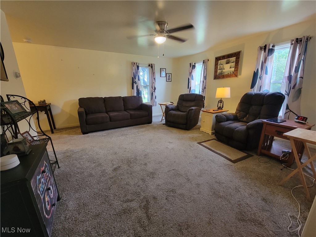 5958 Weaver Road Conneaut OH 44030