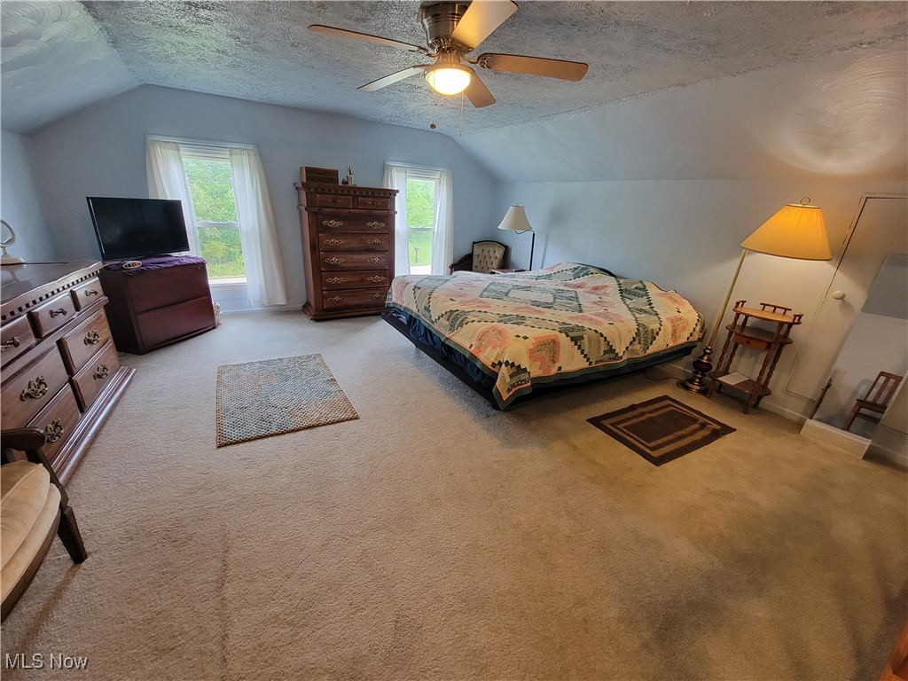 5958 Weaver Road Conneaut OH 44030