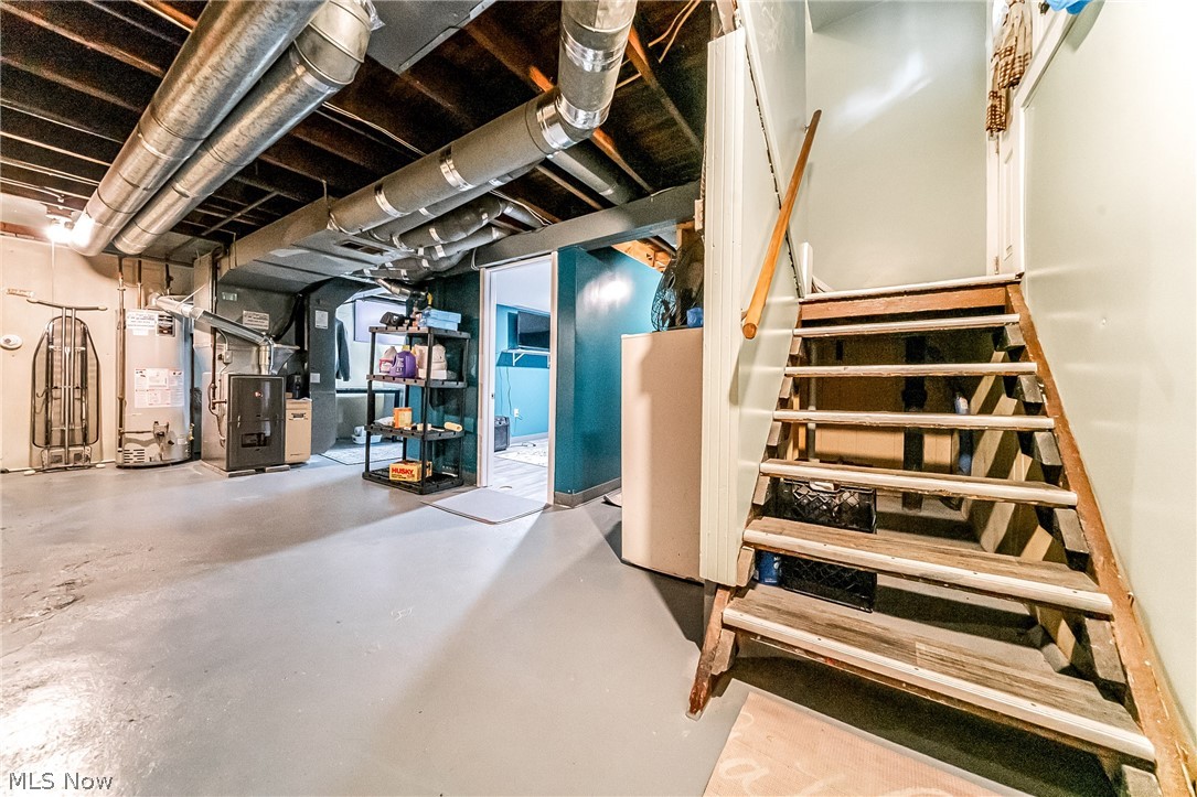 18701 Meredith Avenue Euclid OH 44119