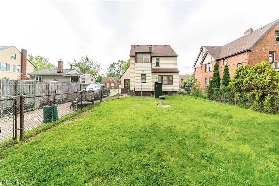 18701 Meredith Avenue Euclid OH 44119
