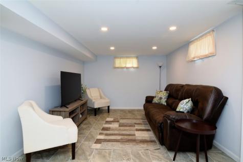30235 Woodall Drive Solon OH 44139