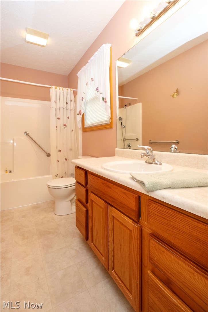 3924 Dornoch Drive Wooster OH 44691