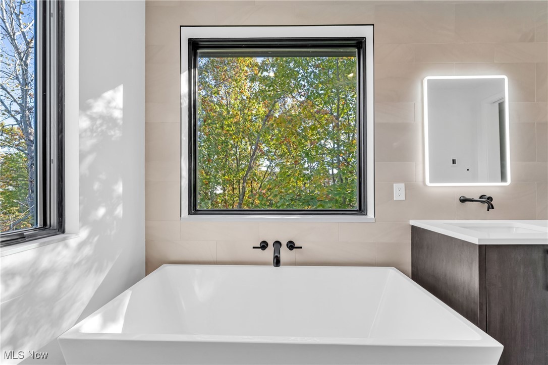 481 Cahoon Road Bay Village OH 44140