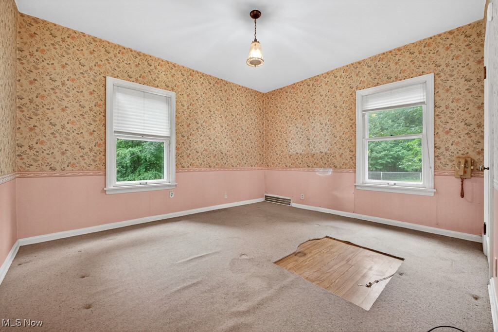 27511 White Road Willoughby Hills OH 44094