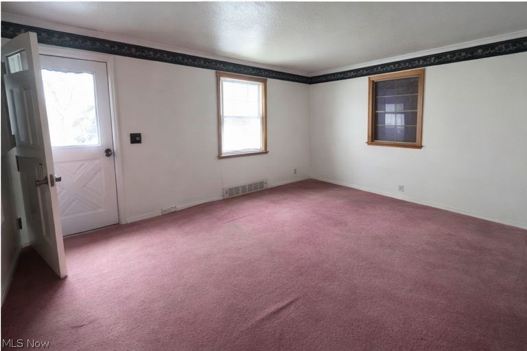10801 Blossom Avenue Parma OH 44130