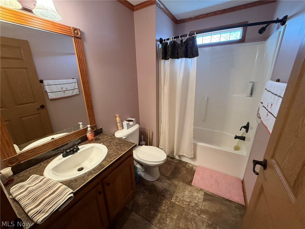 359 Saturn Drive Dover OH 44622