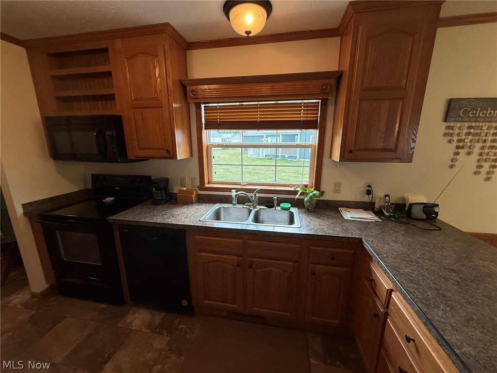 359 Saturn Drive Dover OH 44622