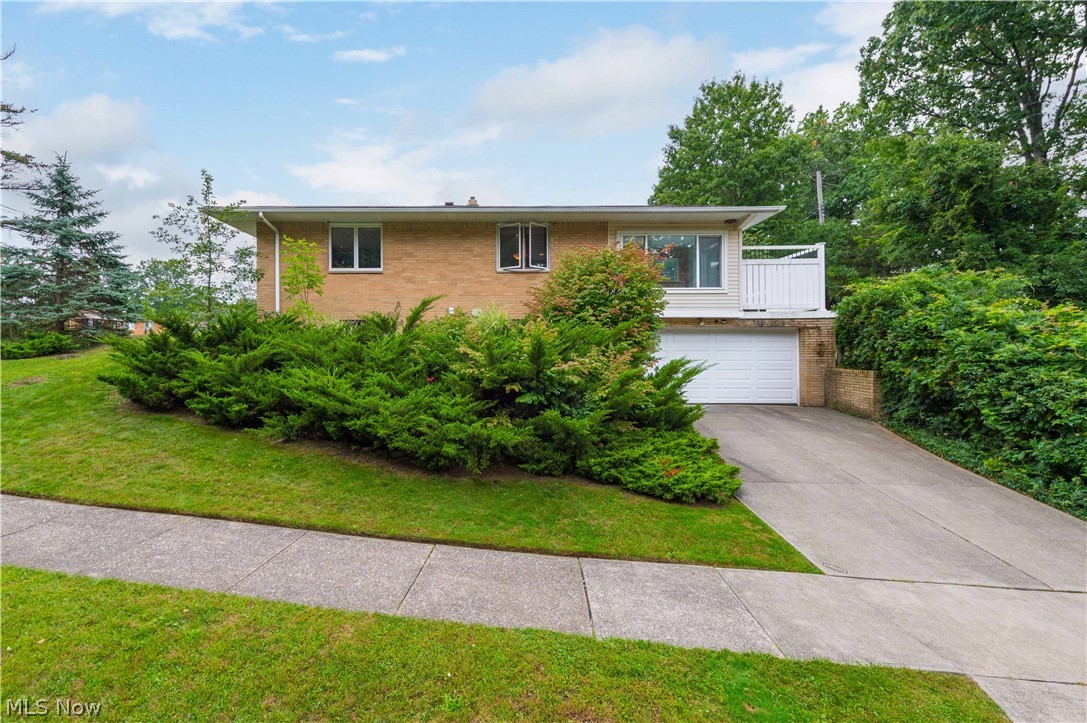2600 Somia Drive Parma OH 44134