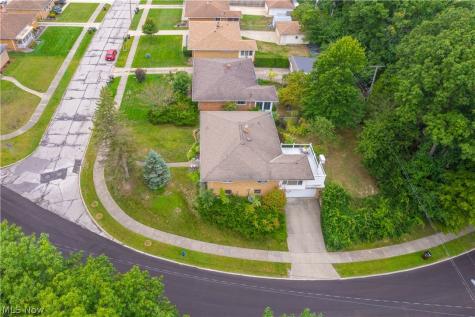 2600 Somia Drive Parma OH 44134