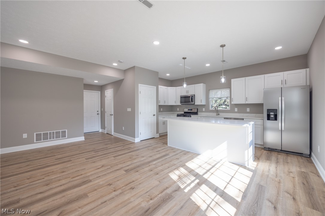 1738 E 298th Street Wickliffe OH 44092