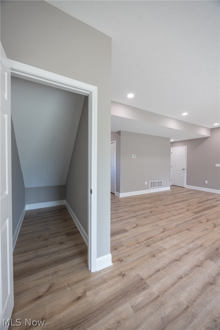 1738 E 298th Street Wickliffe OH 44092