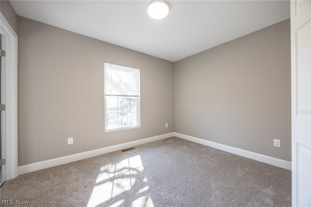 1738 E 298th Street Wickliffe OH 44092