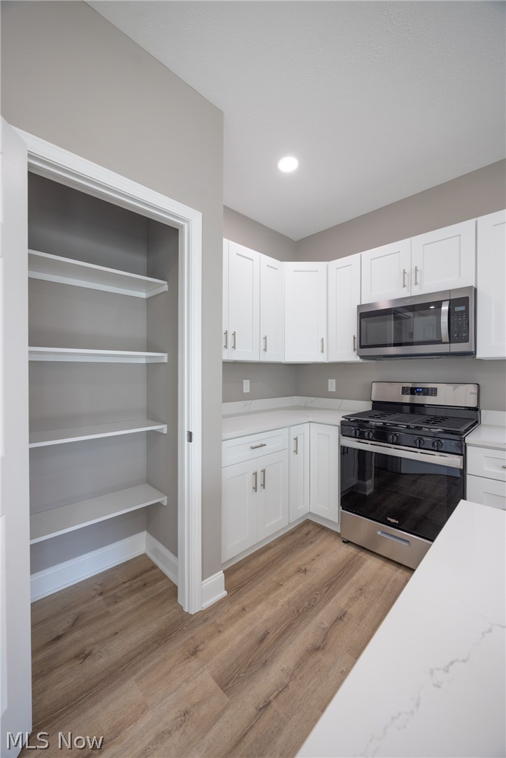 1738 E 298th Street Wickliffe OH 44092