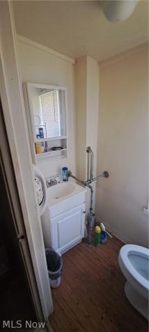 374 Lora Avenue Youngstown OH 44504