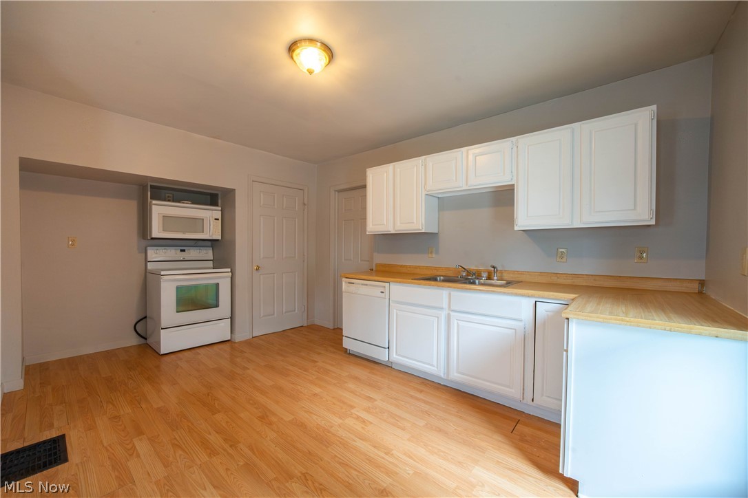 126 Willis Avenue Jefferson OH 44047