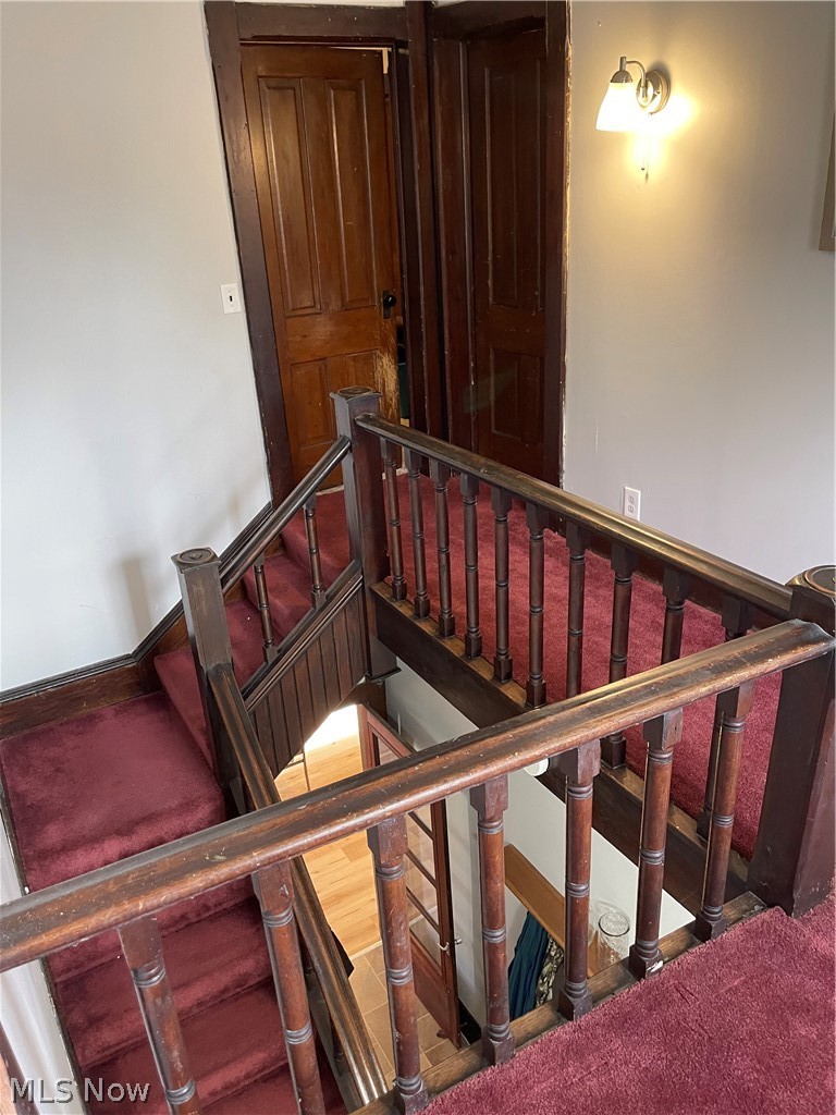 285 S Crawford Street Millersburg OH 44654
