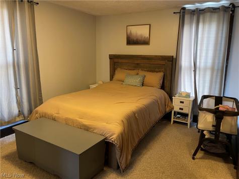 285 S Crawford Street Millersburg OH 44654