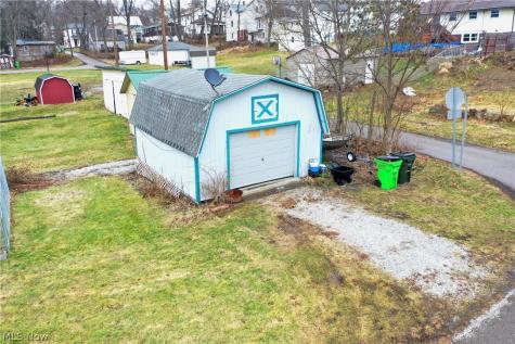 285 S Crawford Street Millersburg OH 44654